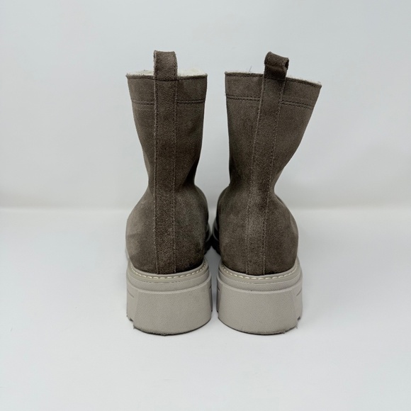 La Canadienne Delta Shearling Lined Suede Bootie Sz 10 - Picture 3 of 15